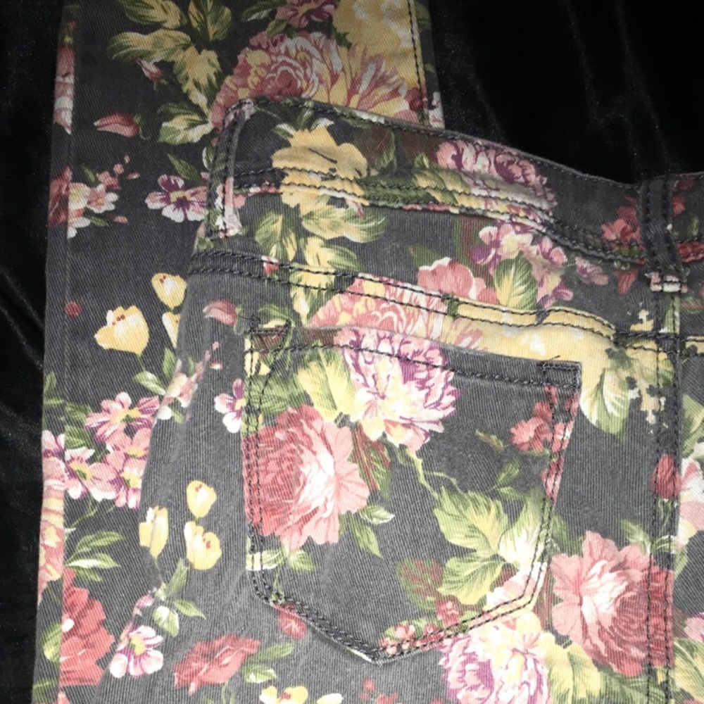 Flower printed skinny jeans